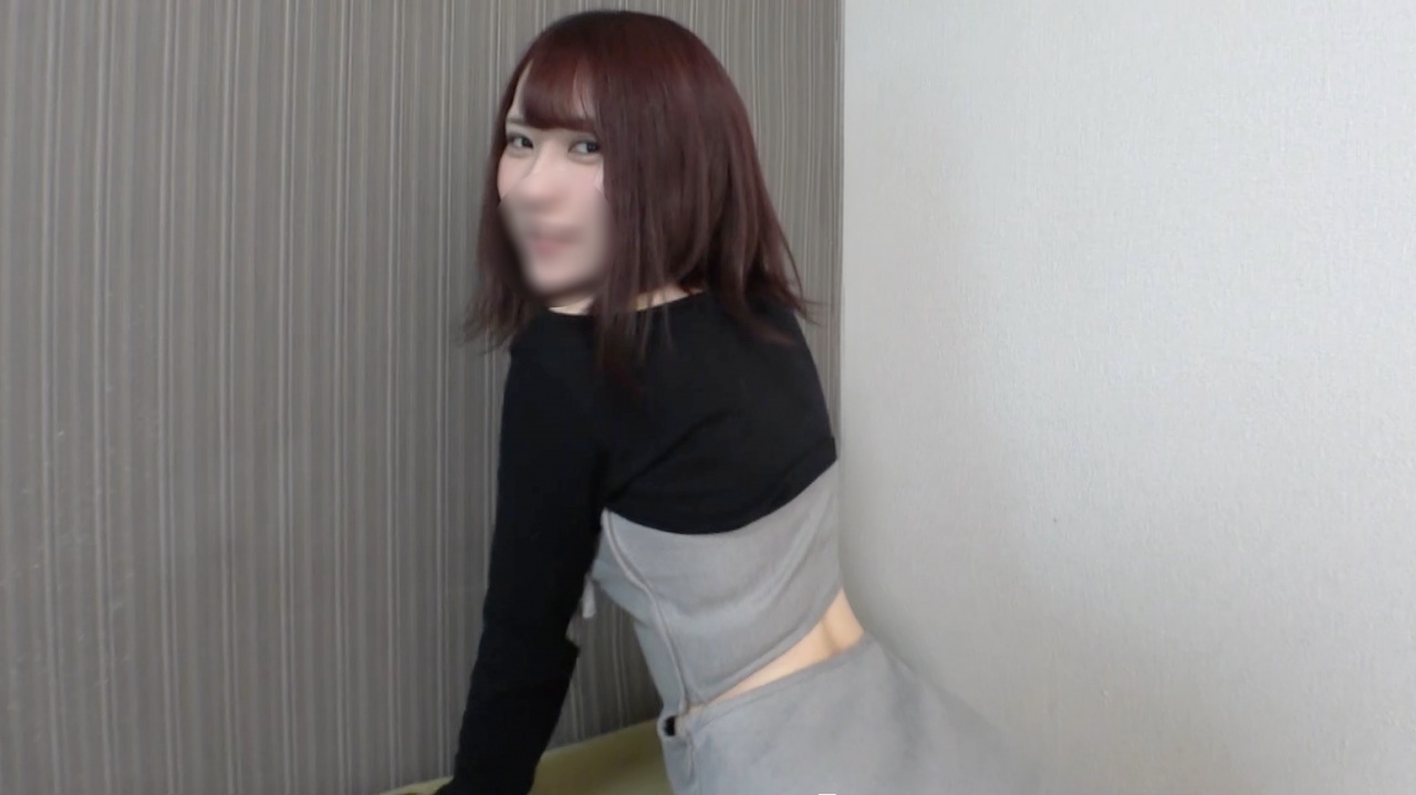 FC2-PPV-4655305 보지가 있는 아름다운 여고생 자신의 보지를 가장 깊숙한 질에 박아넣고 안돼